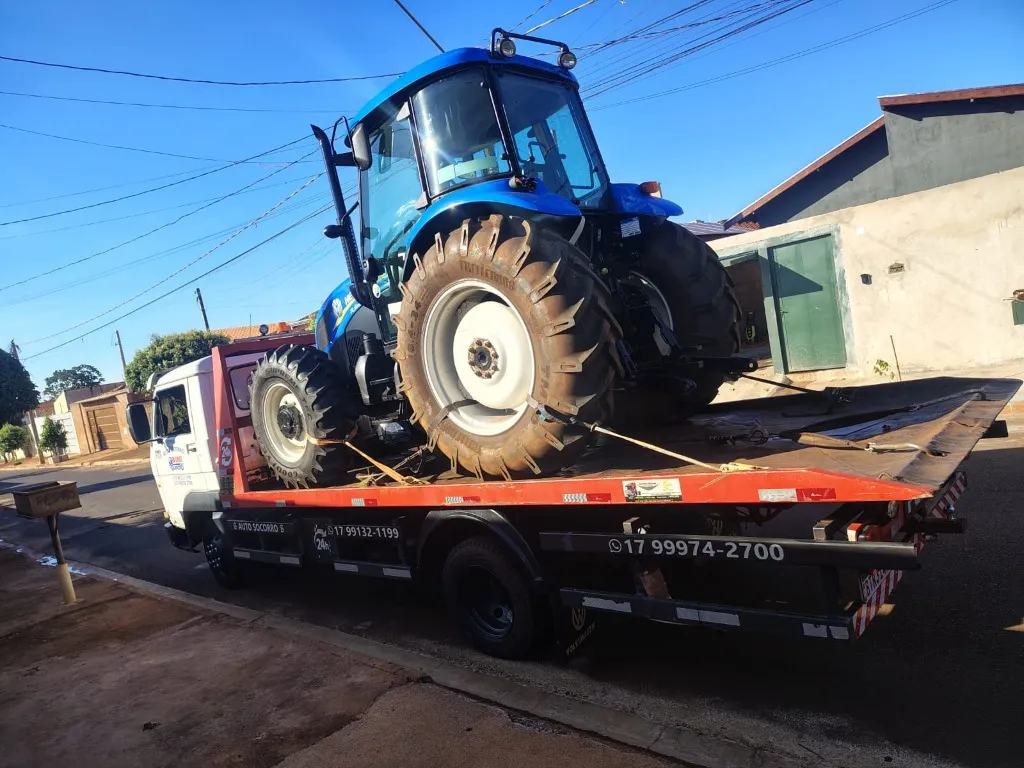 Transporte de Tratores e Máquinas Agrícolas - Da Cruz Guincho